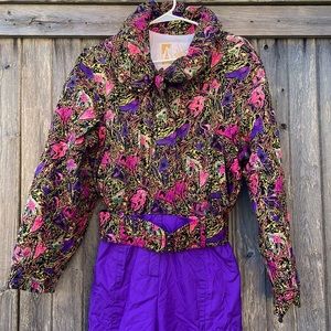 Vintage ski suit you’ve been dreaming of!